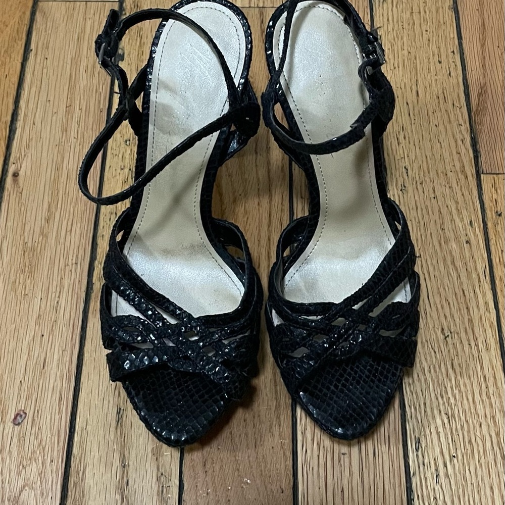 Marc fisher platform shoes